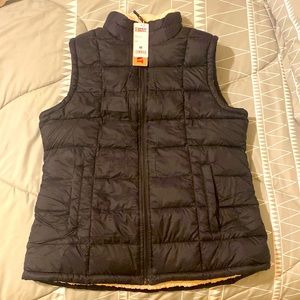 Black Reversible. 32 Degrees Heat. Size Medium